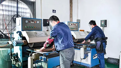 6.-Polishing-Kangsheng-hardware-factory.webp